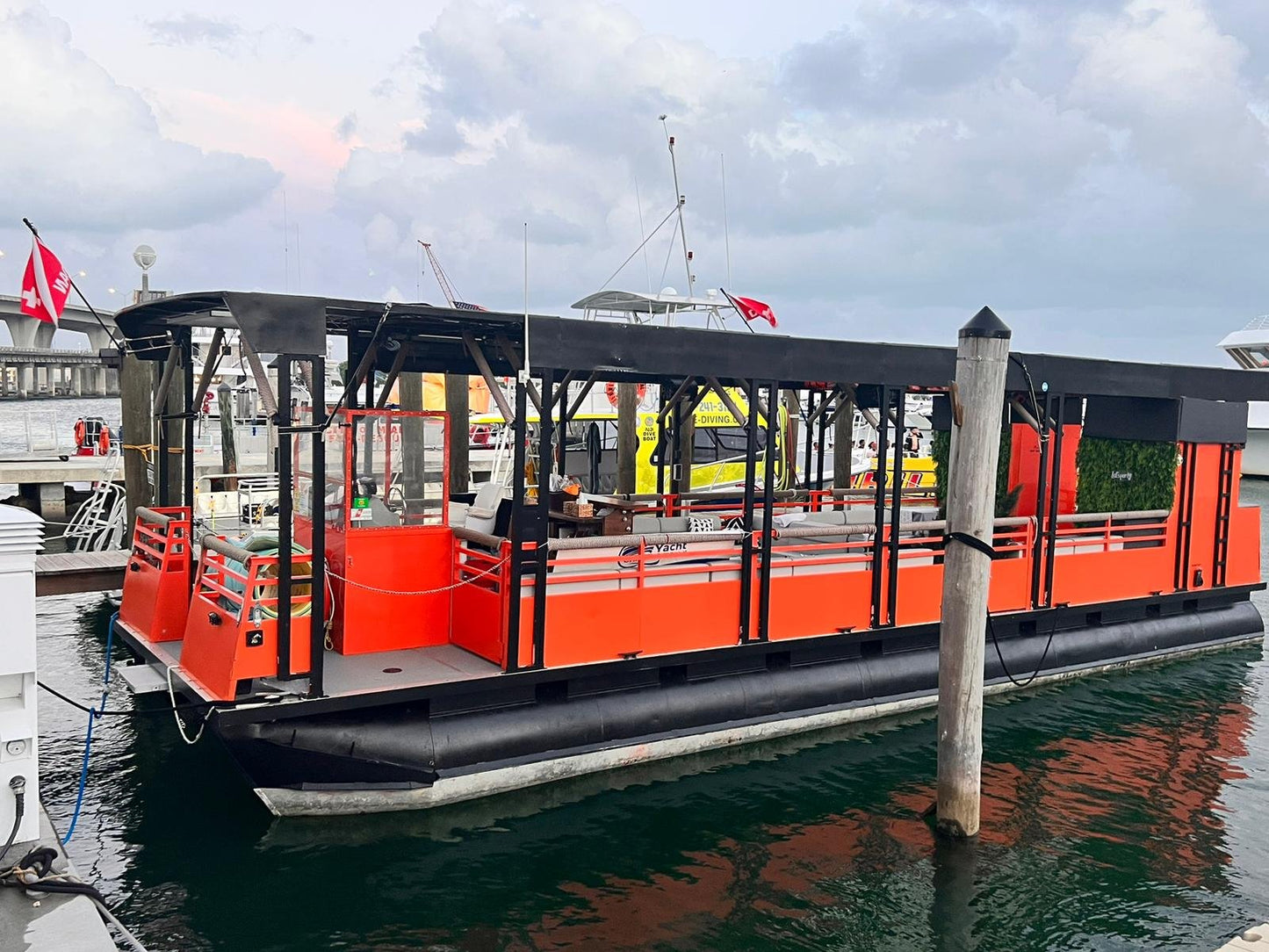 50ft Party Boat