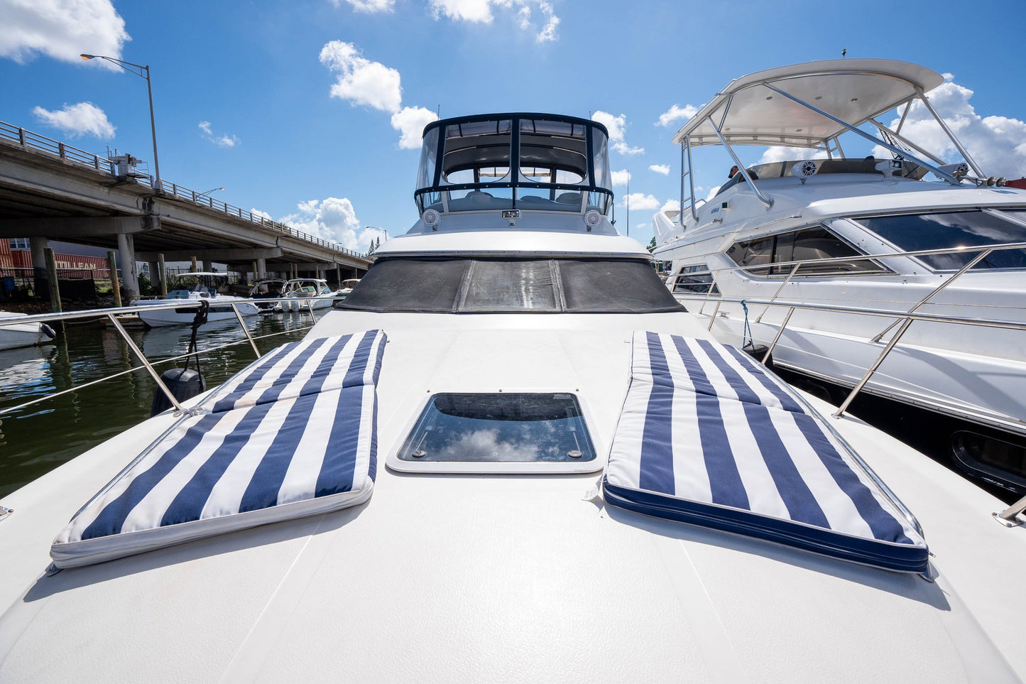 50ft Sea Ray Liv