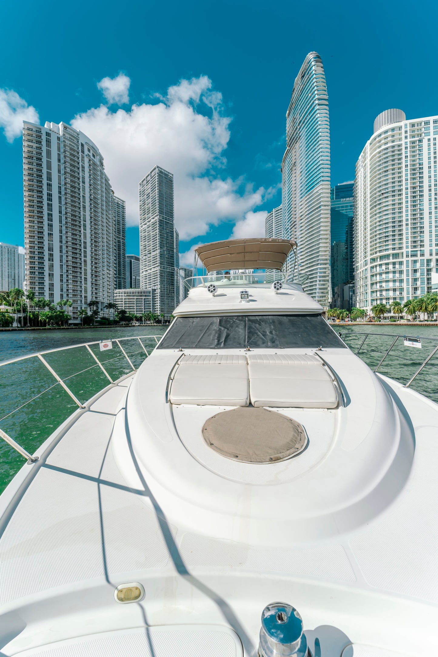 55ft Maxum