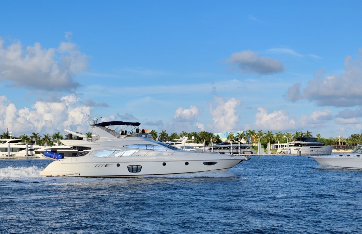 70ft Azimut DV