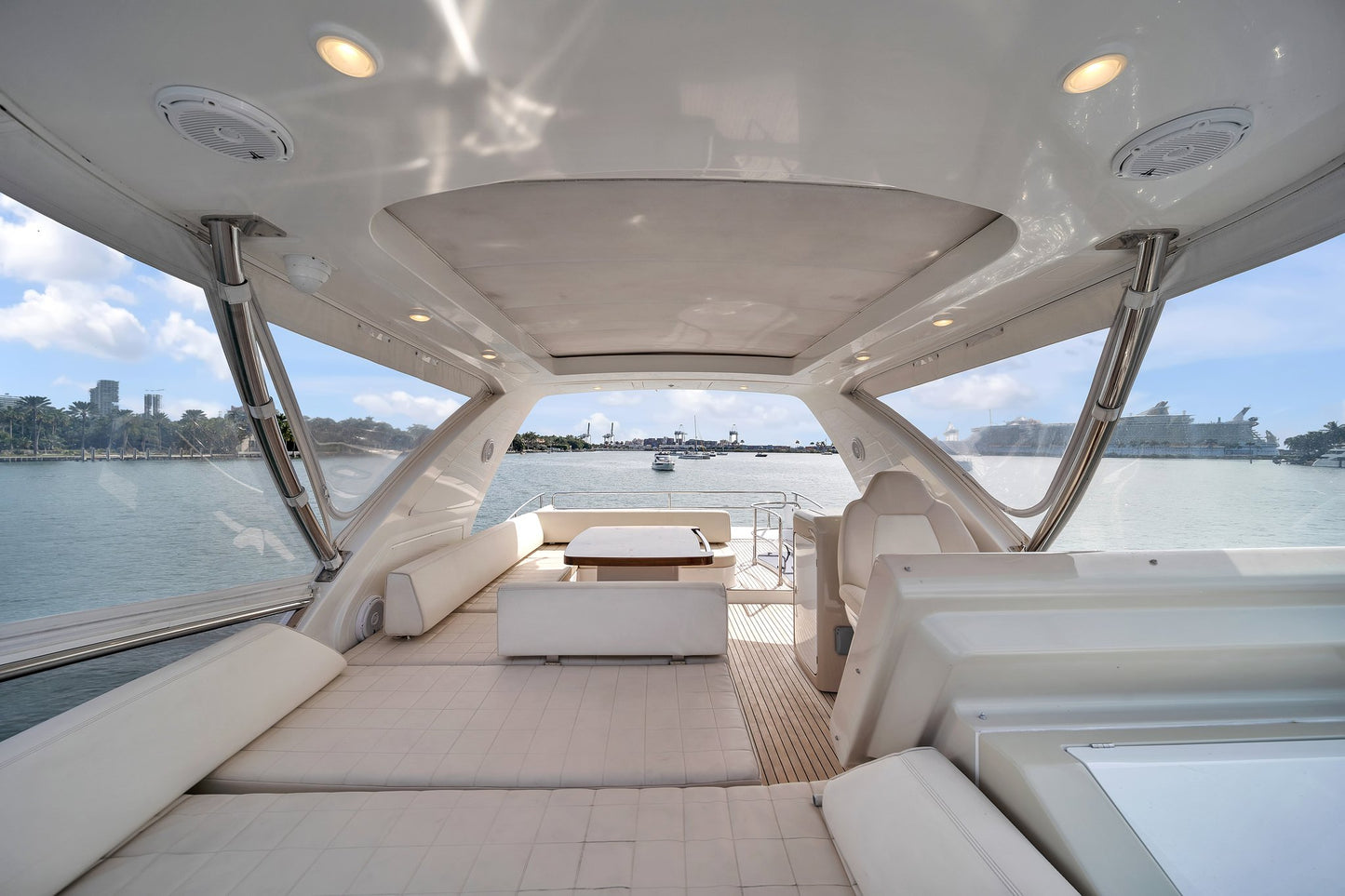70ft Azimut Deon