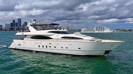 105ft Azimut