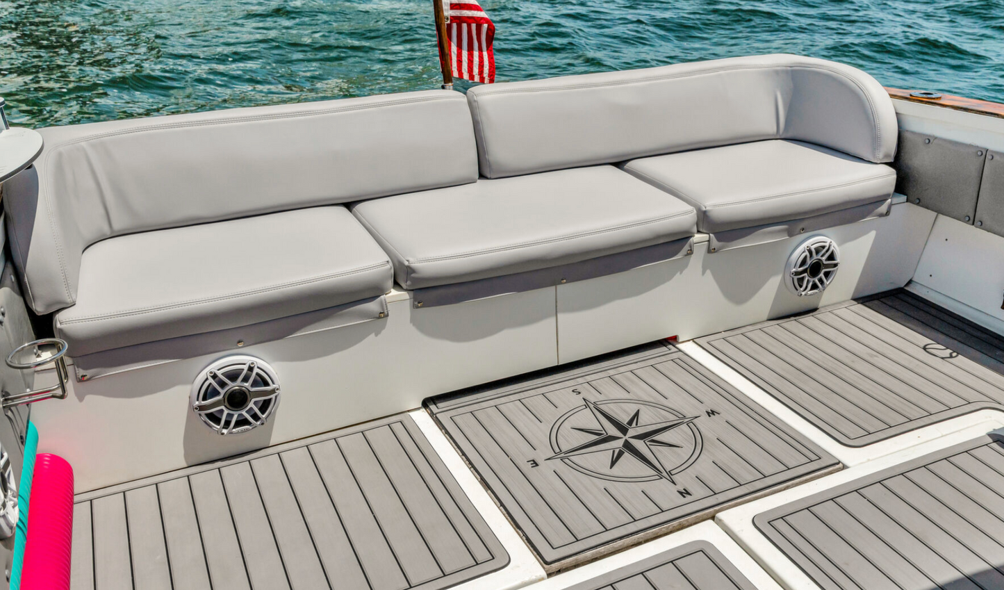 42ft Sirena (NYE Fireworks Show)