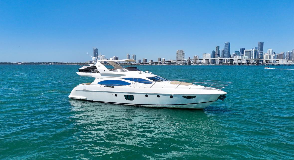 70ft Azimut Container