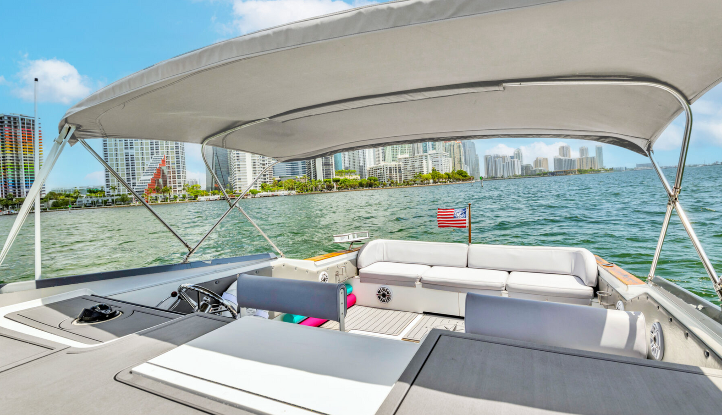 42ft Sirena (NYE Fireworks Show)