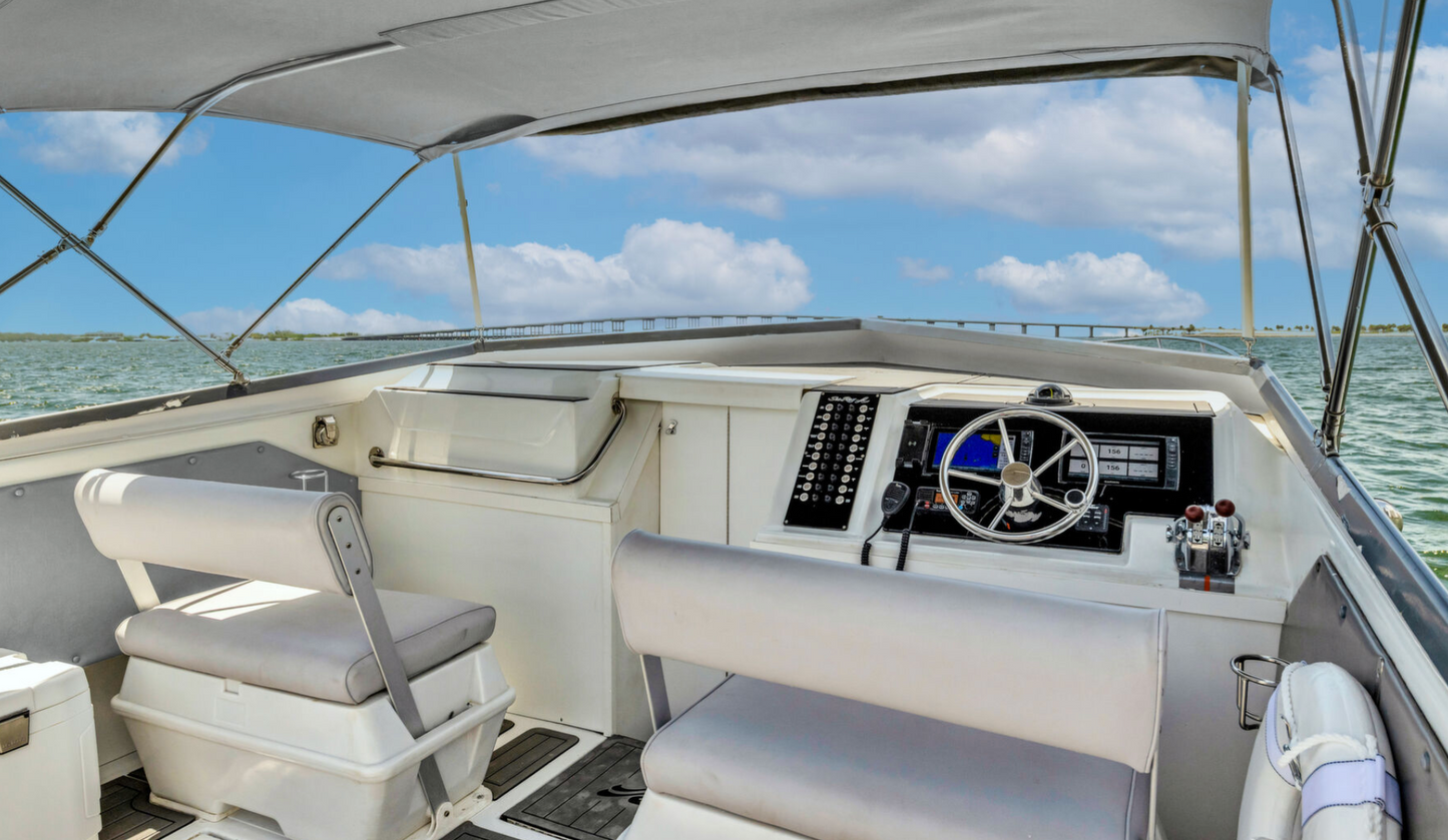 42ft Sirena (NYE Fireworks Show)