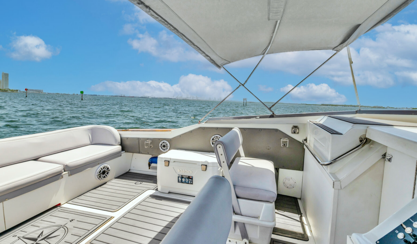 42ft Sirena (NYE Fireworks Show)