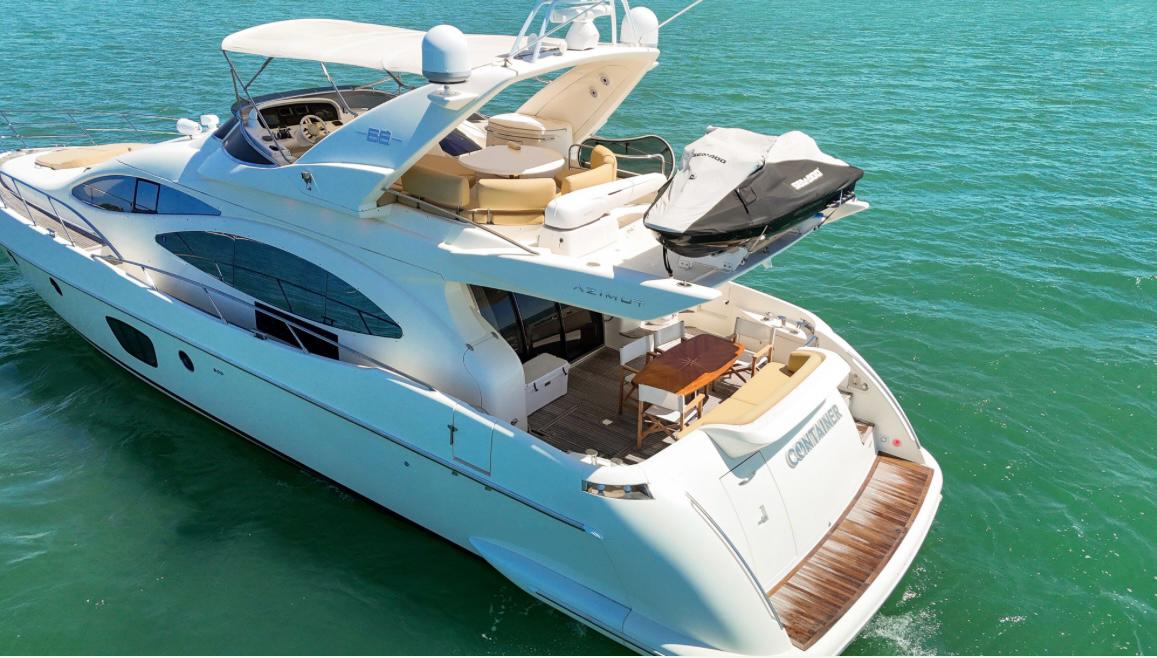 70ft Azimut Container