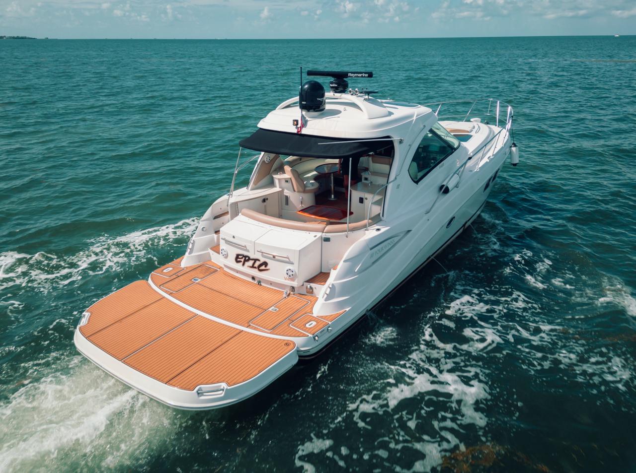 50' Four Winns