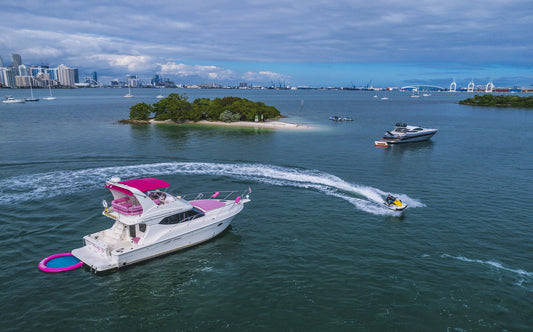 50ft Lady Pink