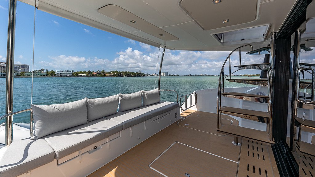 50ft Fountaine Pajot
