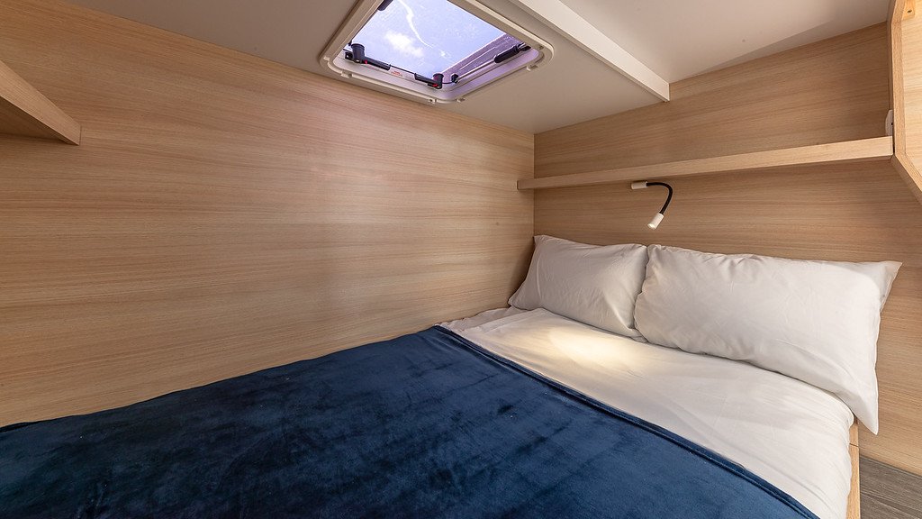 50ft Fountaine Pajot