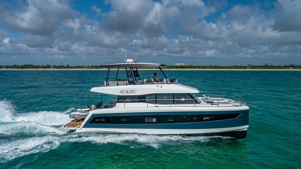 50ft Fountaine Pajot