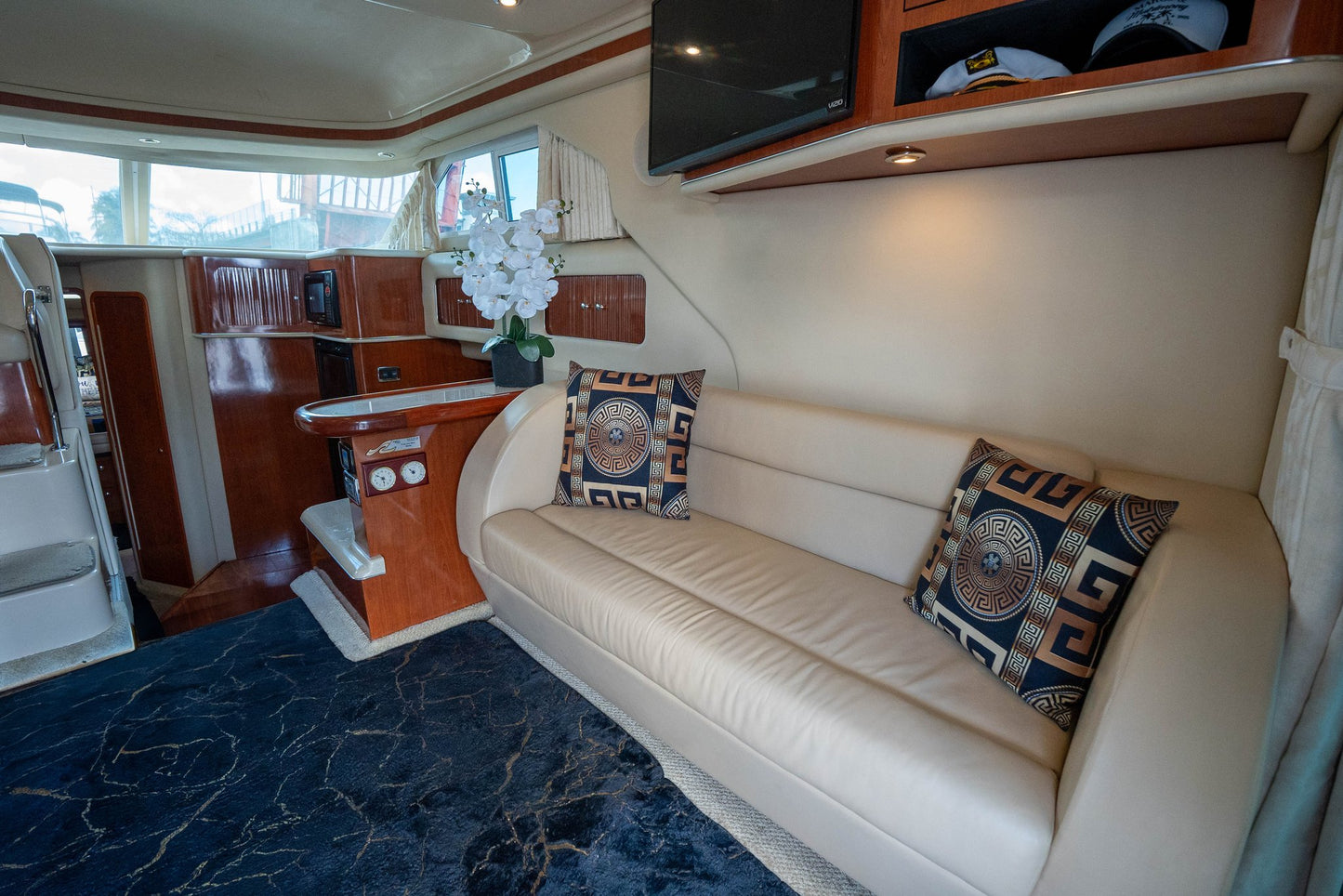50ft Sea Ray Liv