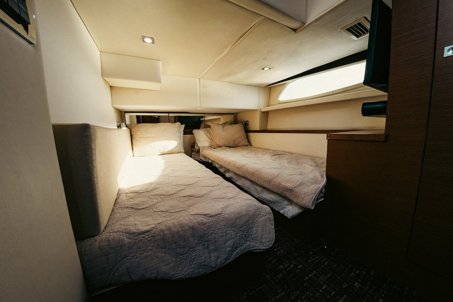 55ft Sail la Vie