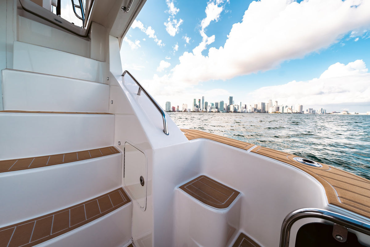 55ft Sail la Vie