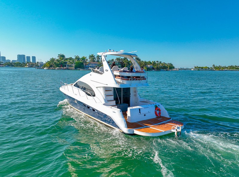 55ft Sea Ray RSS