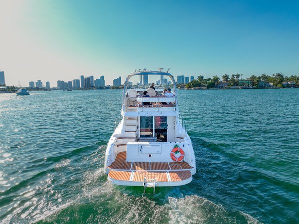 55ft Sea Ray RSS