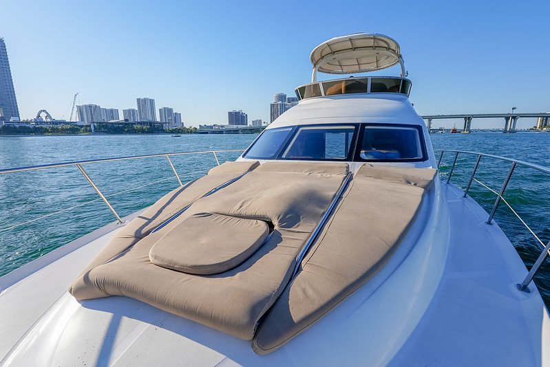 55ft Sea Ray RSS