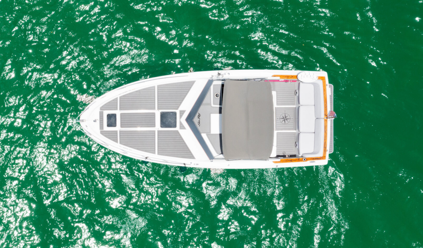 42ft Sirena (NYE Fireworks Show)