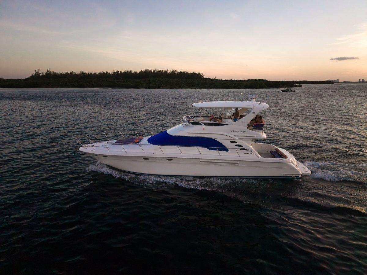 65ft Sea Ray Liv