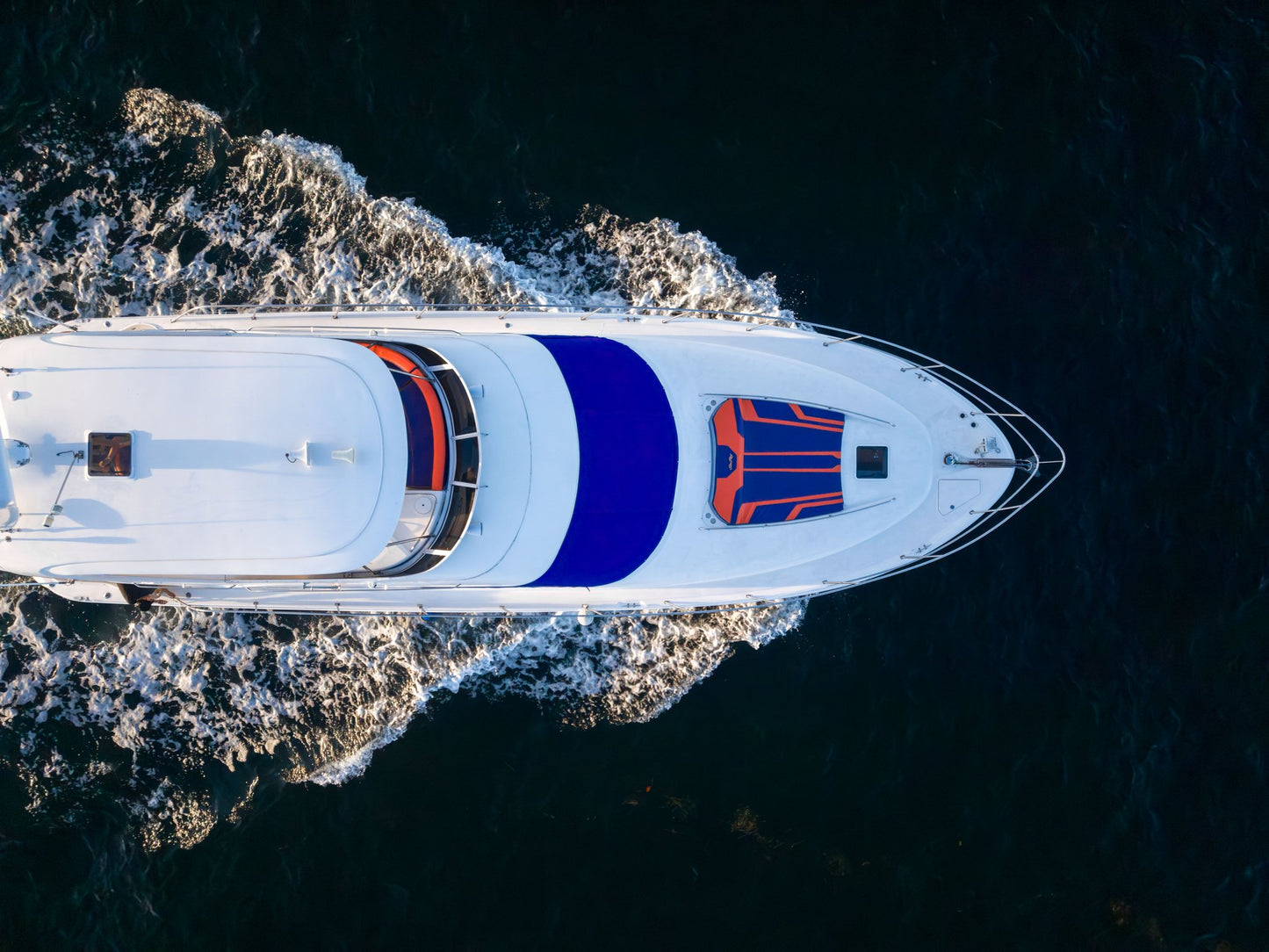 65ft Sea Ray Liv