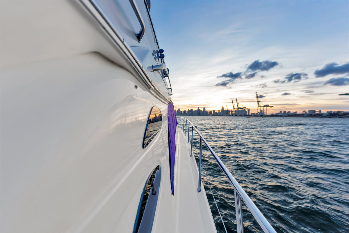 65ft Sea Ray Liv