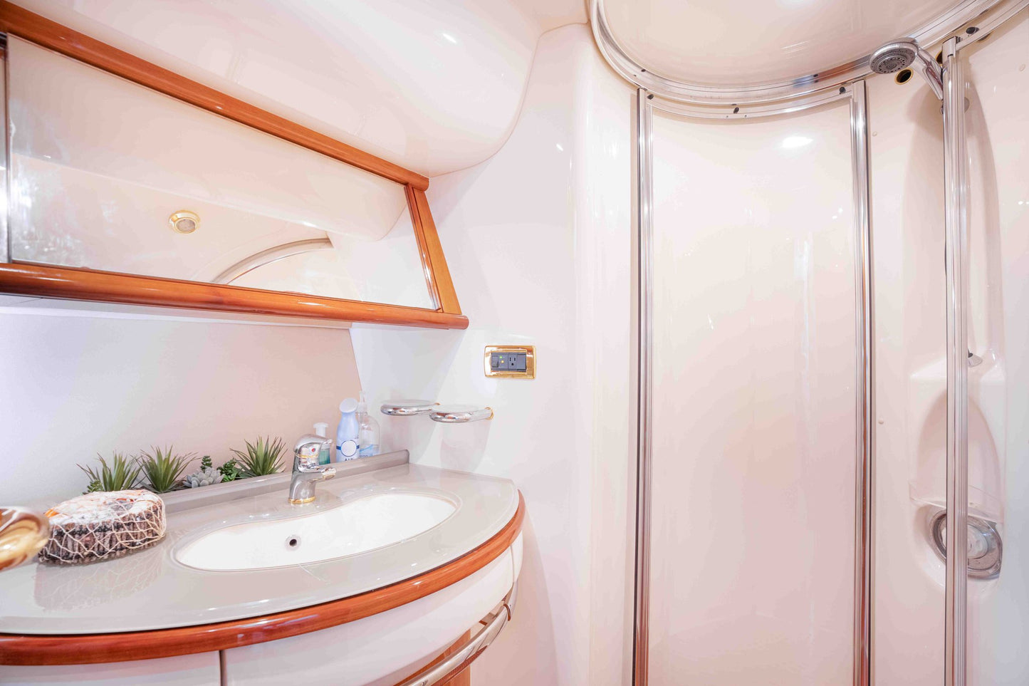 65ft Azimut Allegra