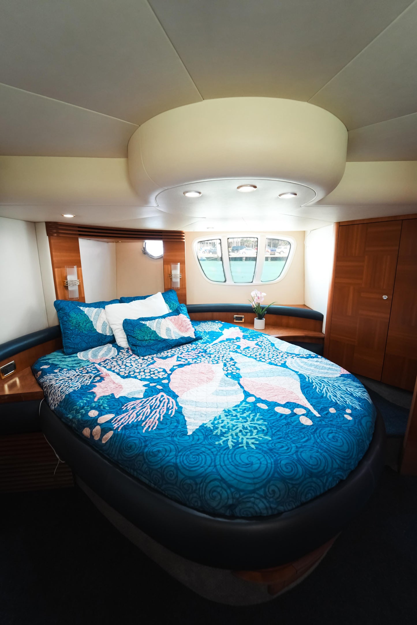 65ft Azimut A (NYE Fireworks Show)