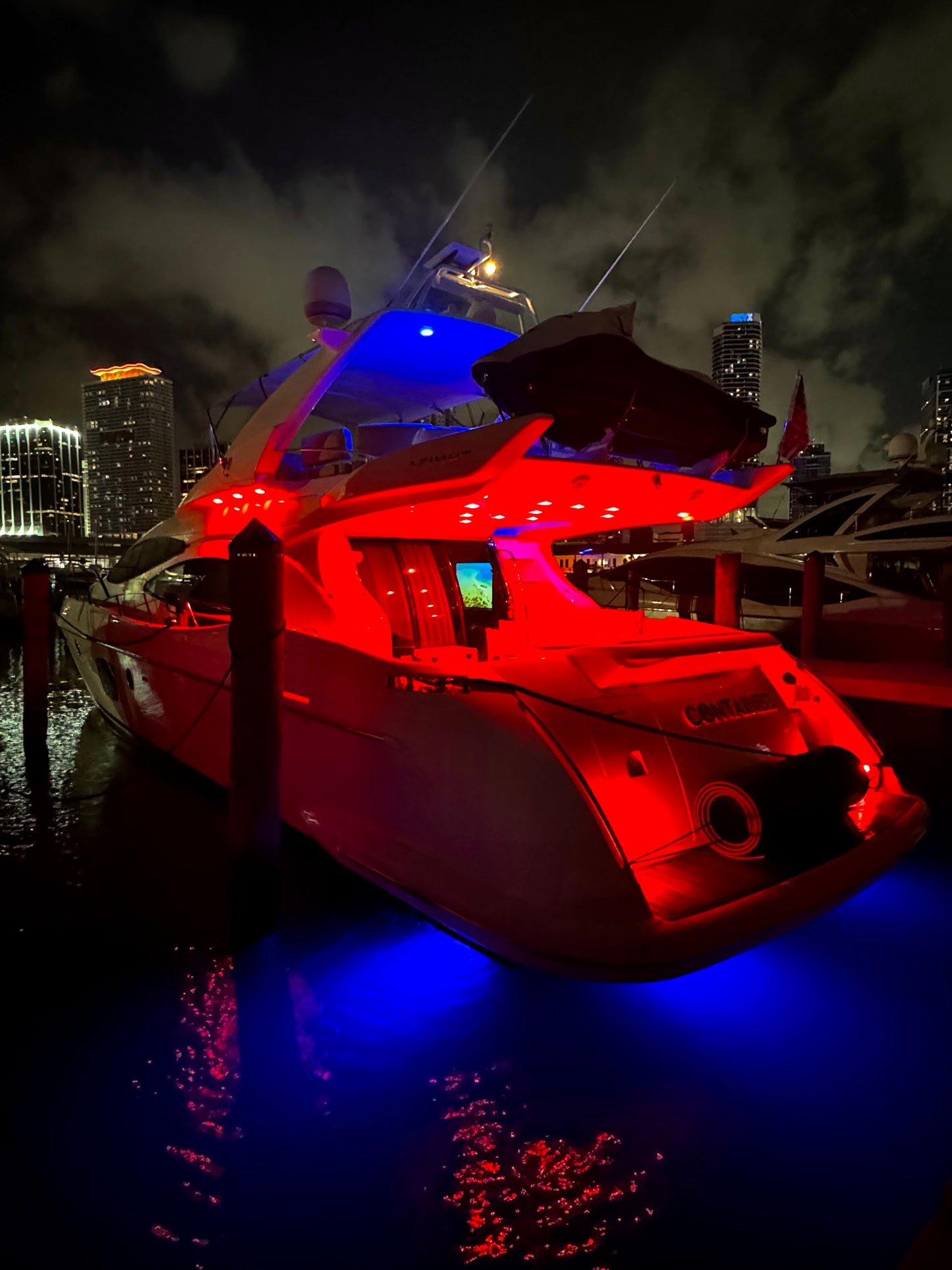 70ft Azimut Container