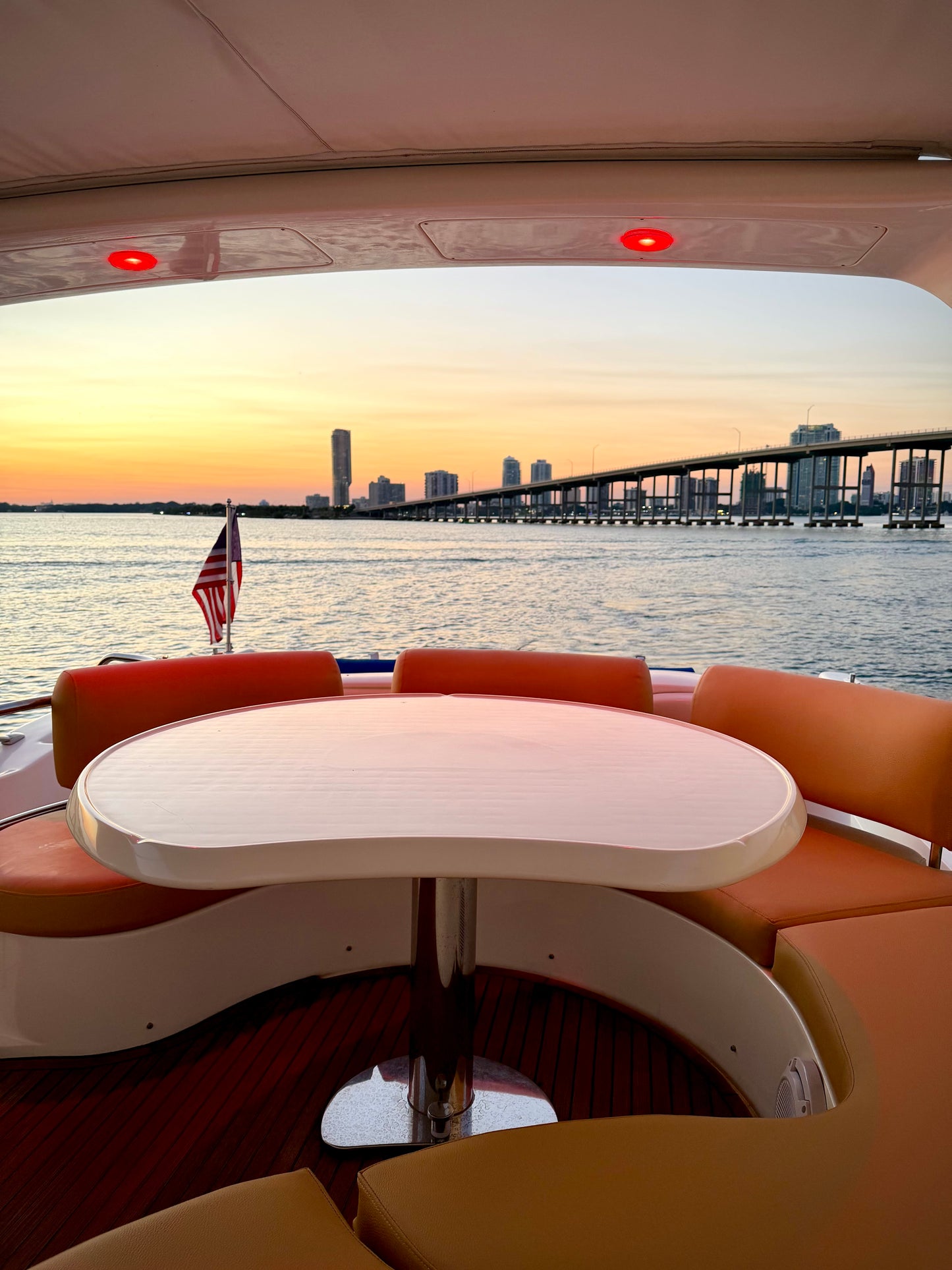 70ft Azimut Container