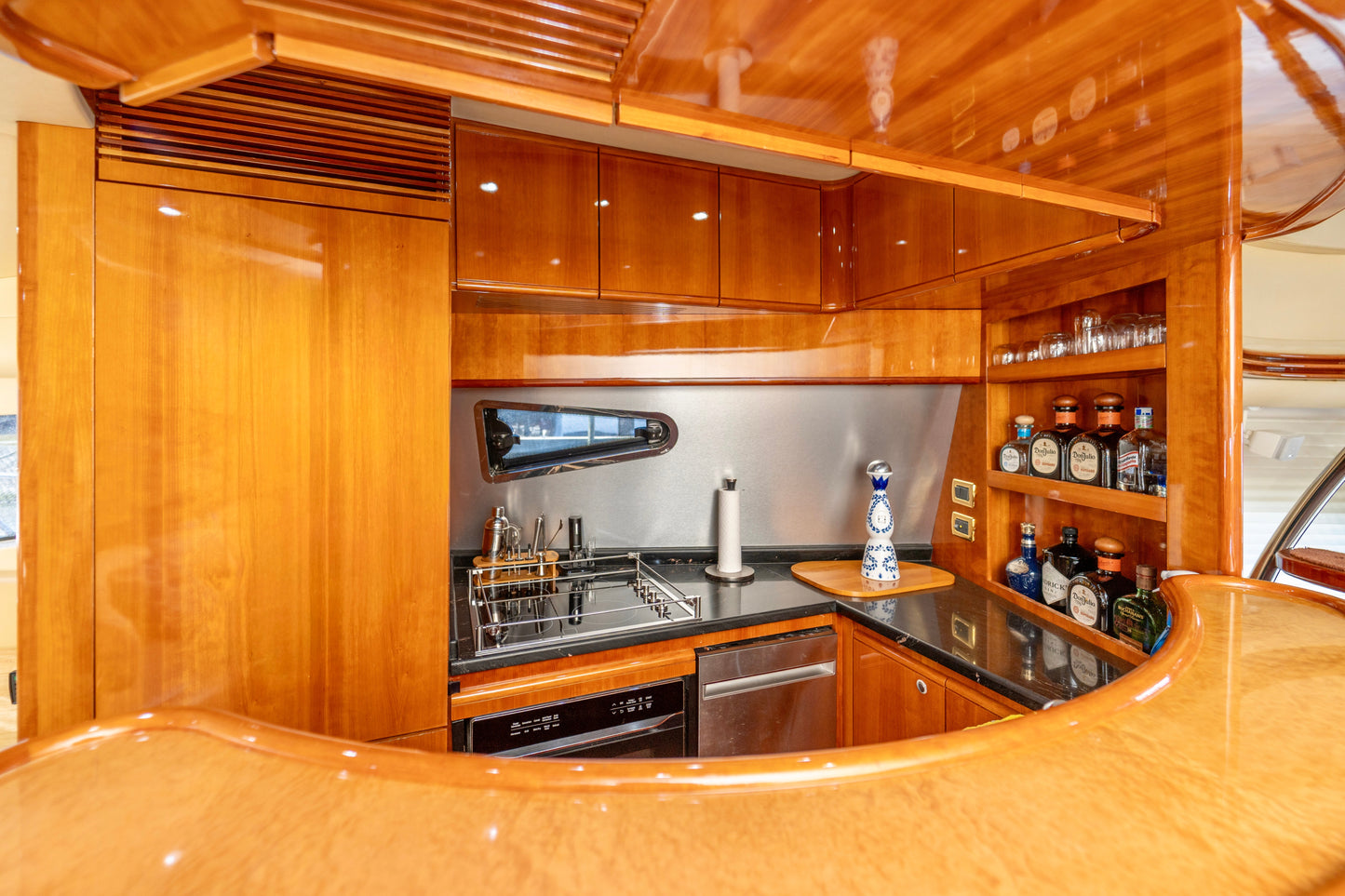 70ft Azimut Container