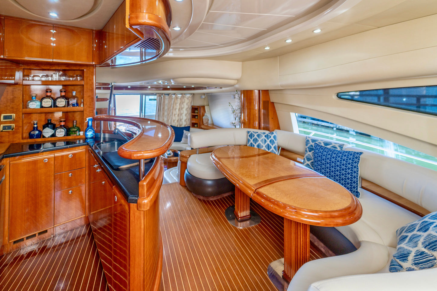 70ft Azimut Container