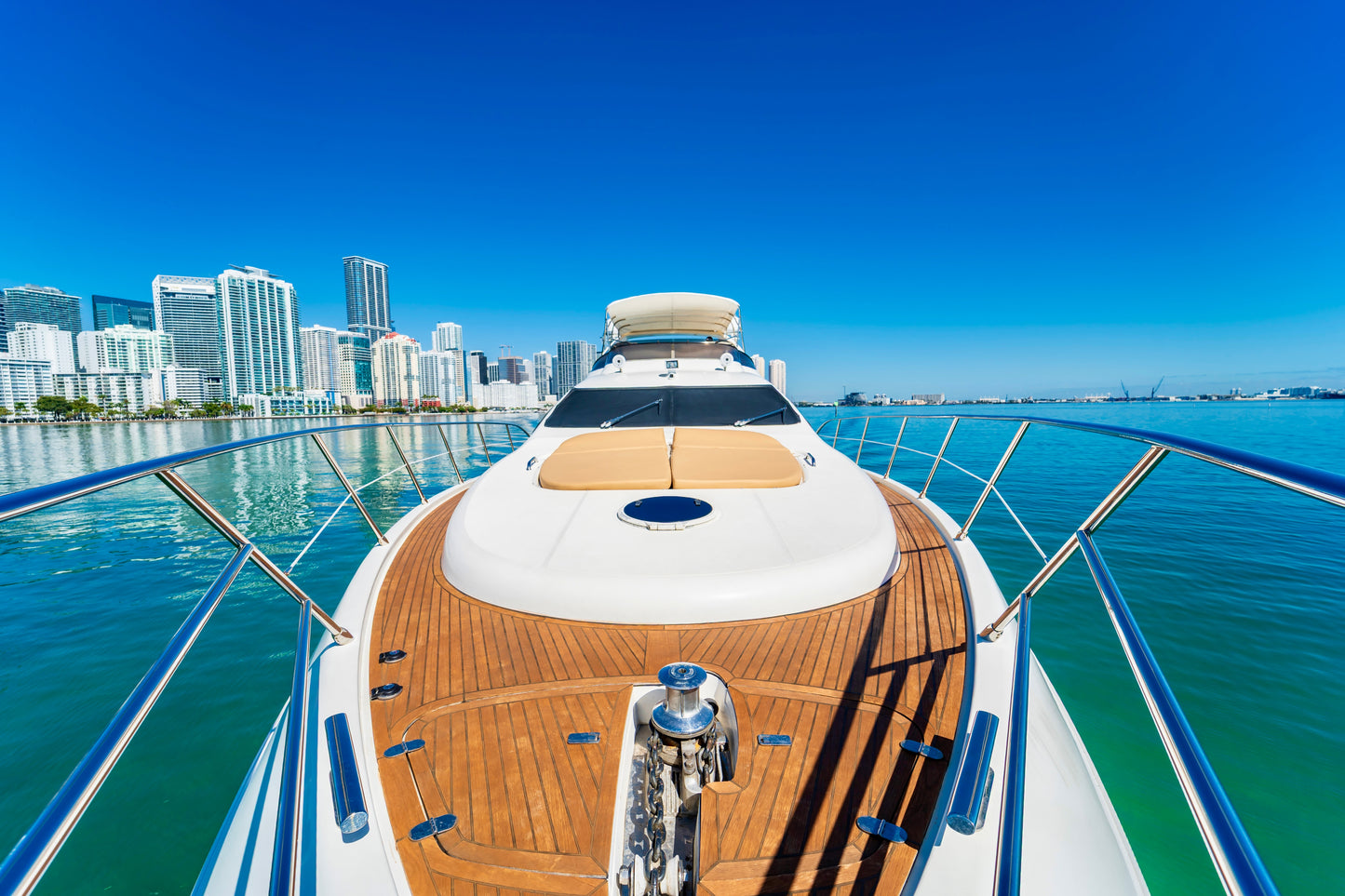 70ft Azimut Container