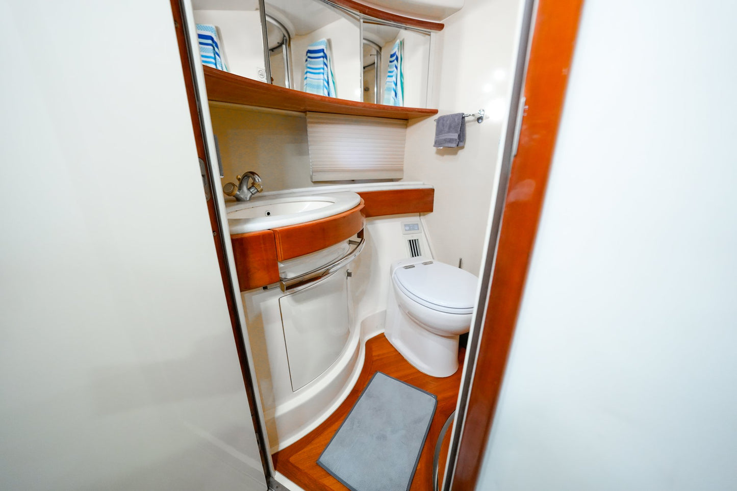 75ft Azimut F