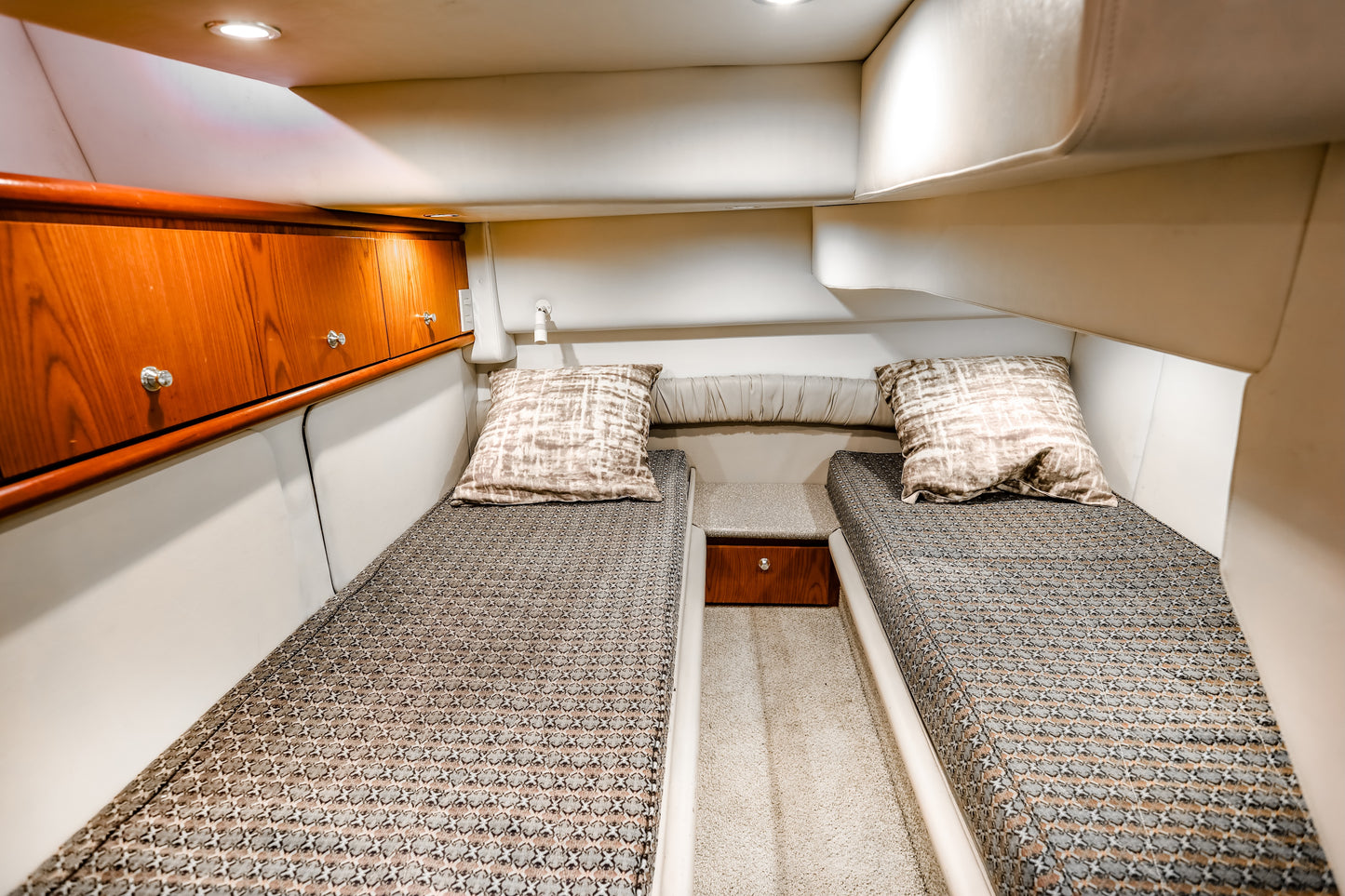 55ft Maxum