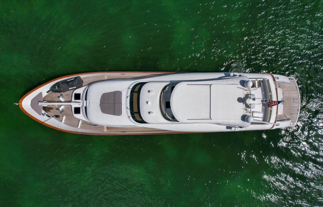 110ft Maiora (NYE Fireworks Show)