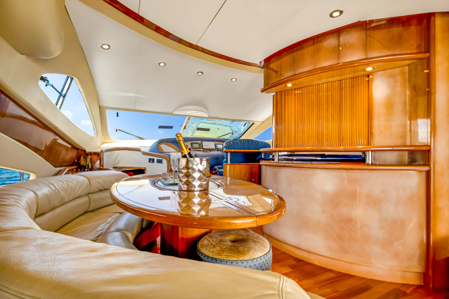 70ft Aicon (NYE Fireworks Show)