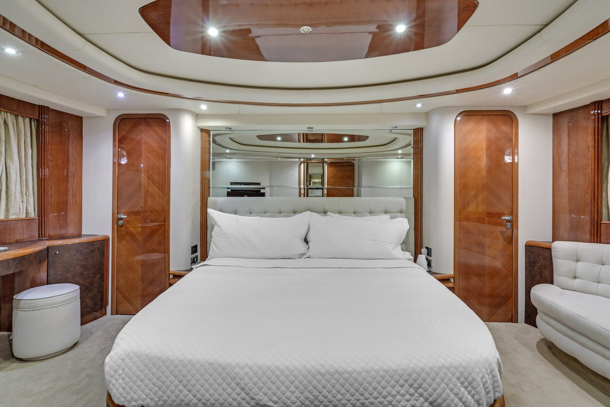 90ft Azimut