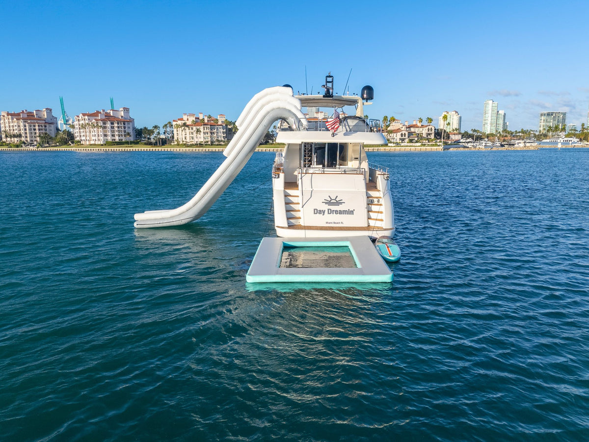 90ft Azimut