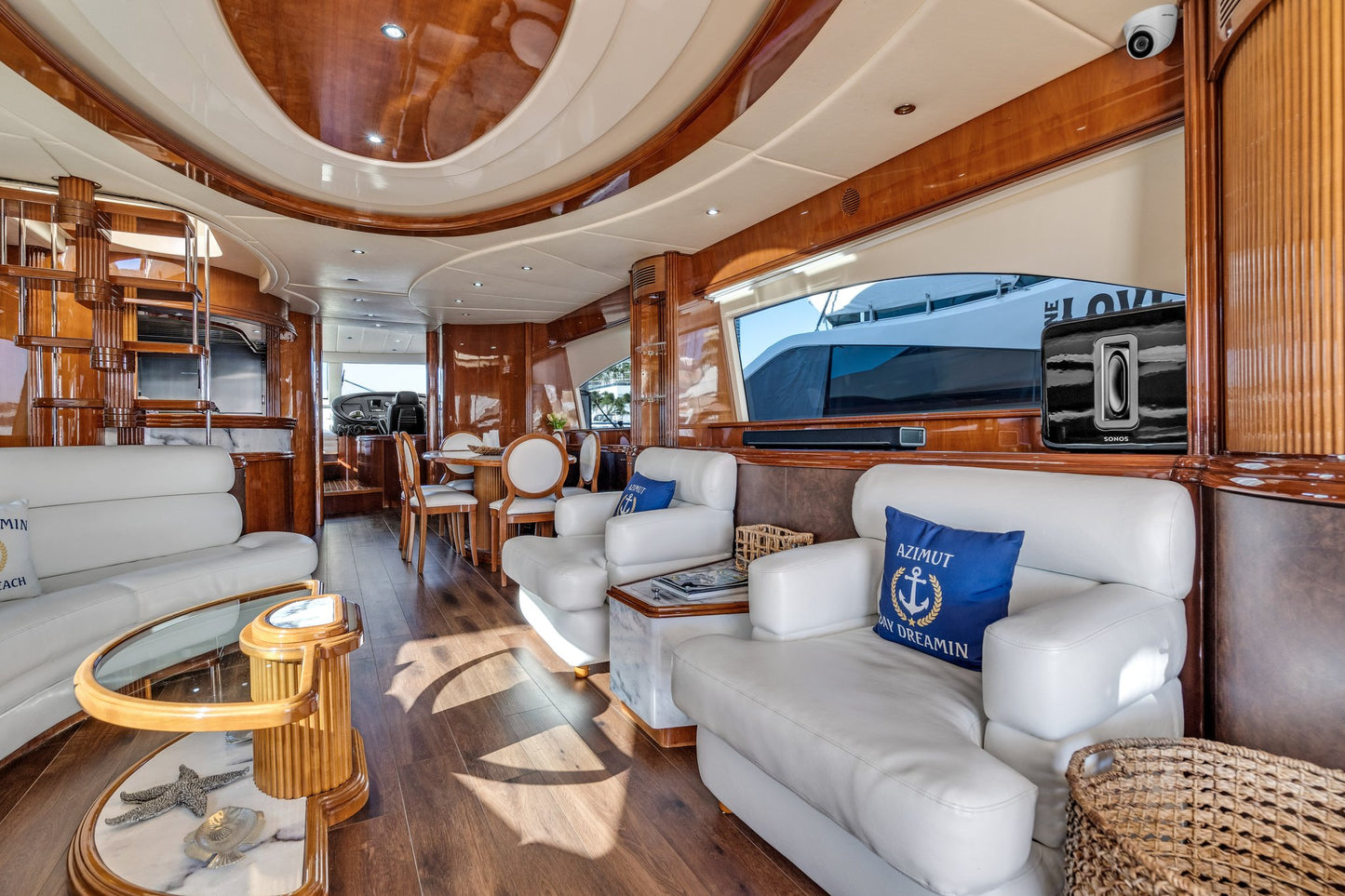90ft Azimut