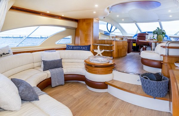 65ft Azimut Rss