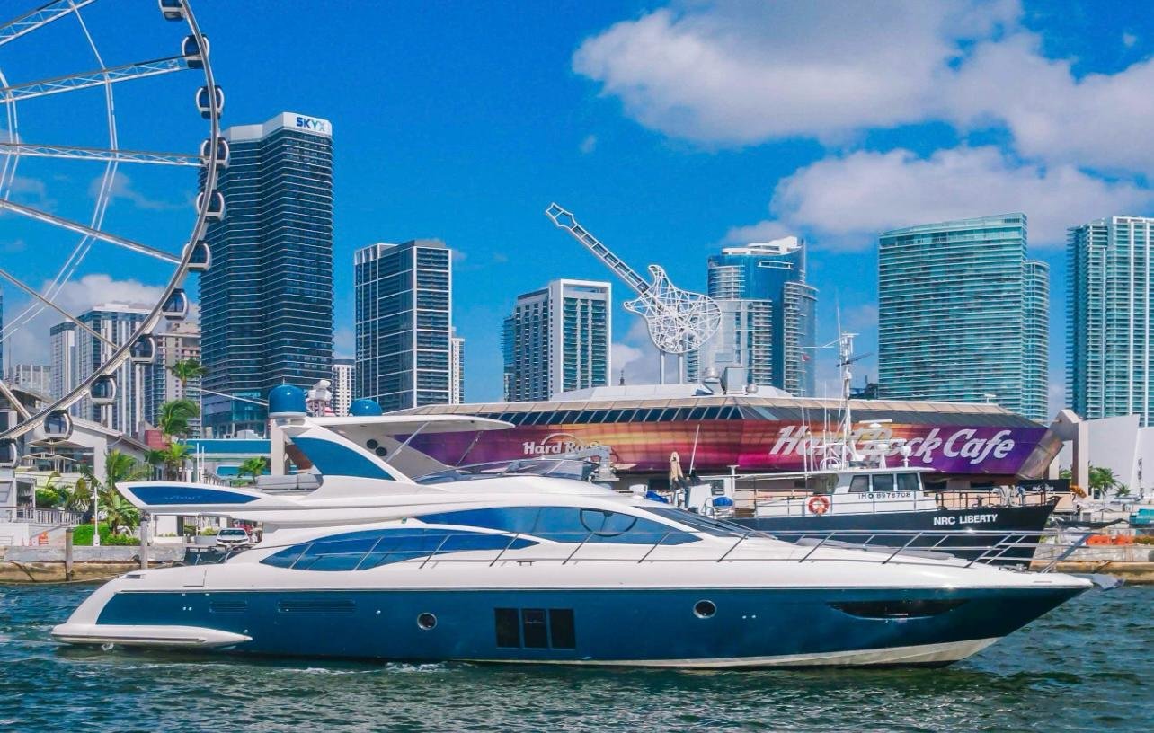 70ft Azimut T