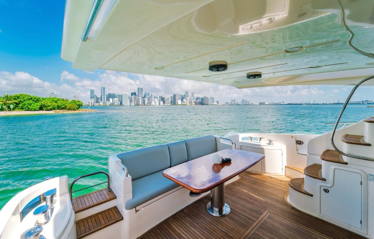 70ft Azimut T