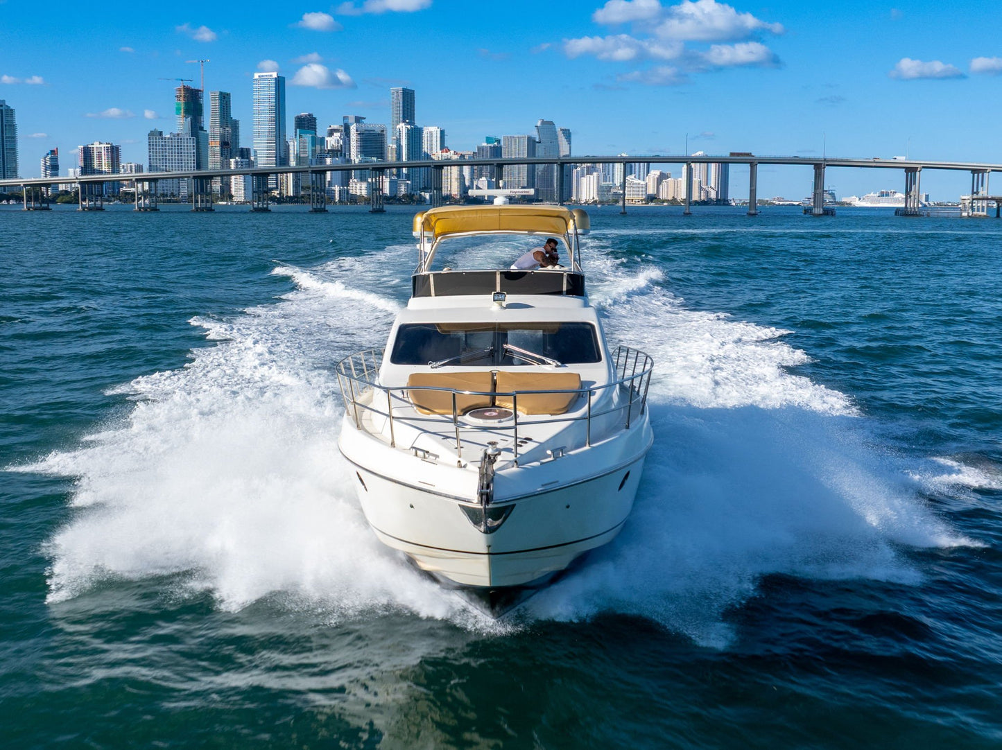 60ft Azimut Gold