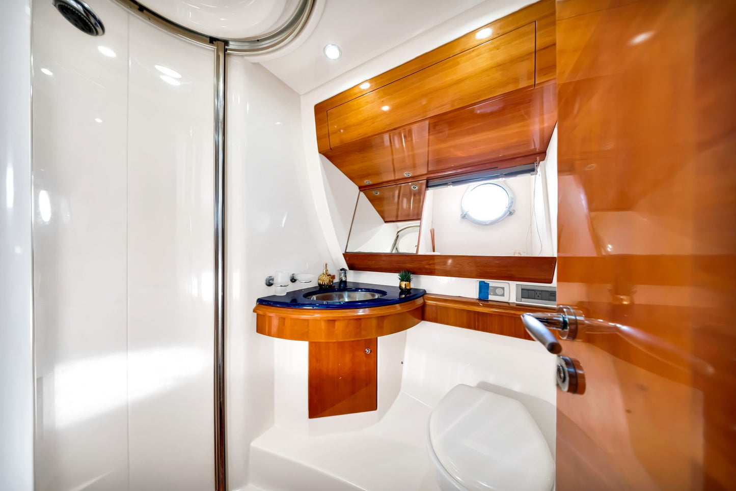 60ft Azimut Gold