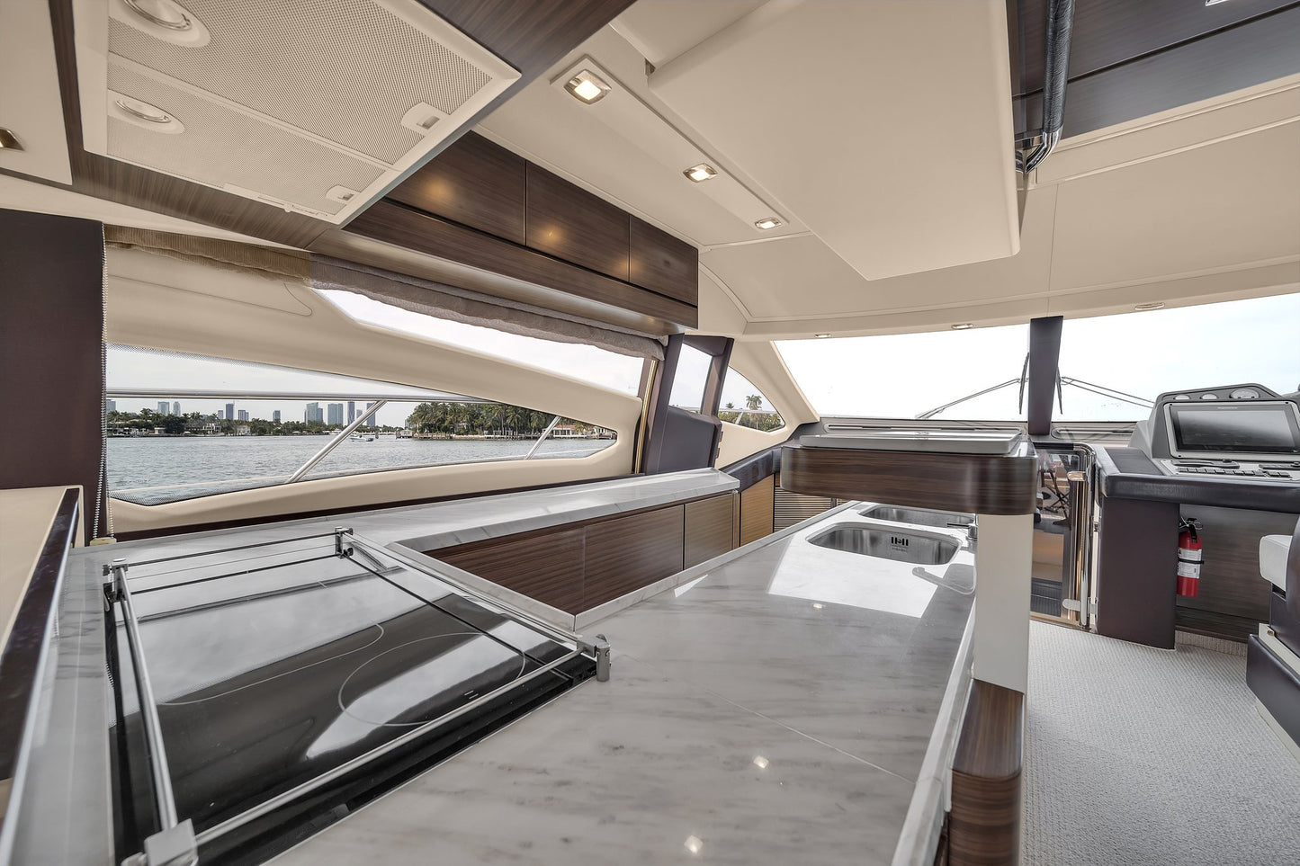 70ft Azimut Deon