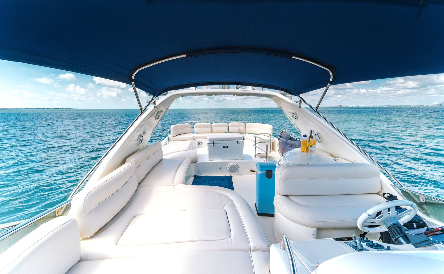 65ft Azimut Sea La Vie