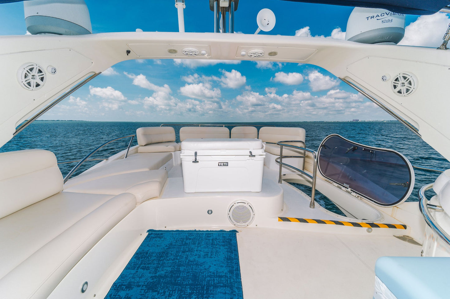 65ft Azimut Sea La Vie