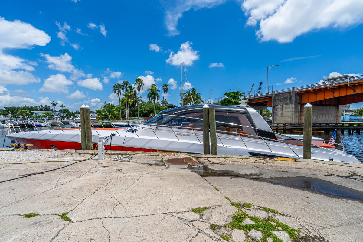 80ft Baia Panther